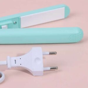 Mini Hair Straightener, Travel Size Straightening Iron Small Lightweight